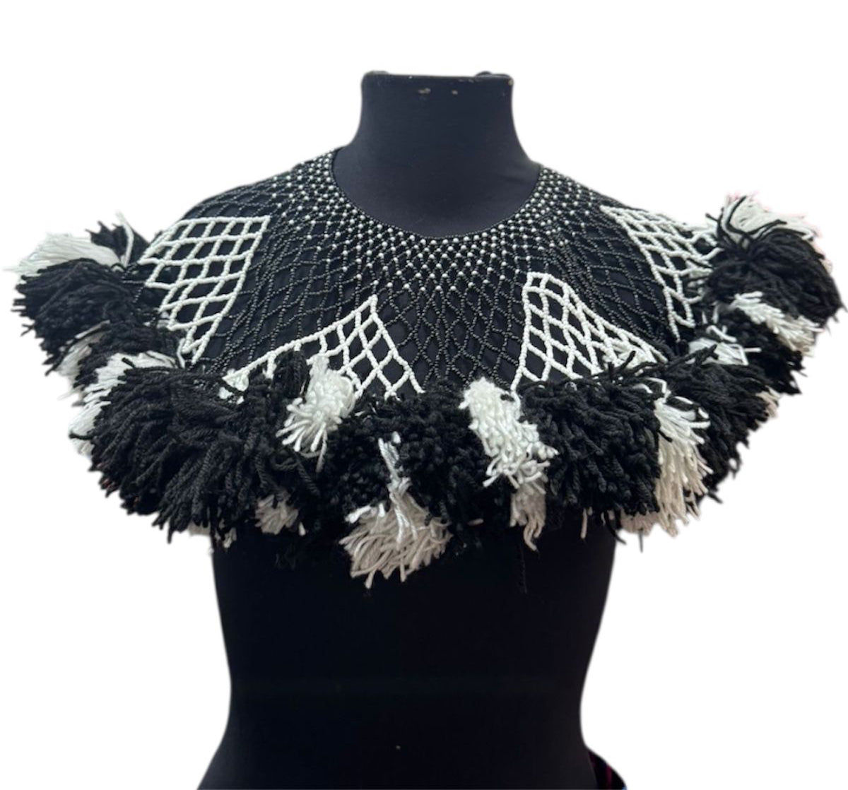 Wool bead-necklace